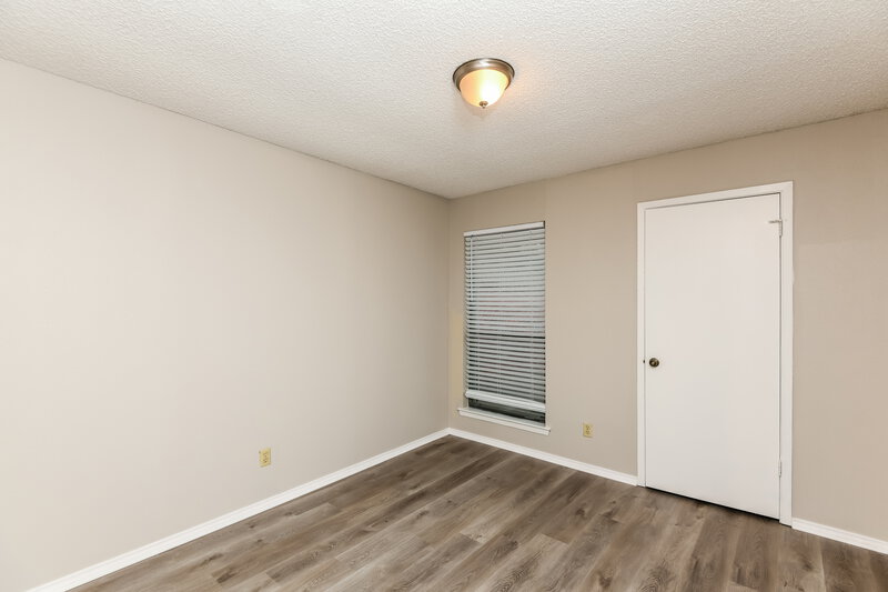 1,970/Mo, 504 Cole Ave Saginaw, TX 76179 Main Bedroom View