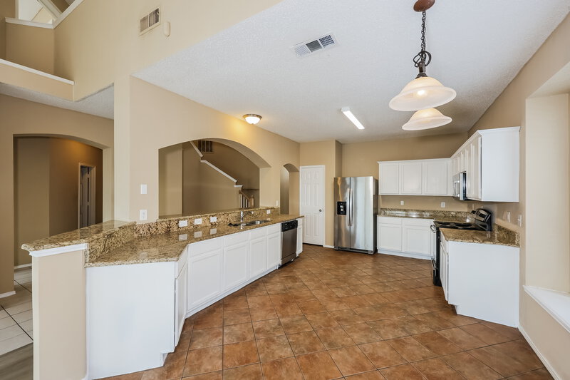 2,495/Mo, 633 Silverbrook Dr Saginaw, TX 76179 Kitchen View 2