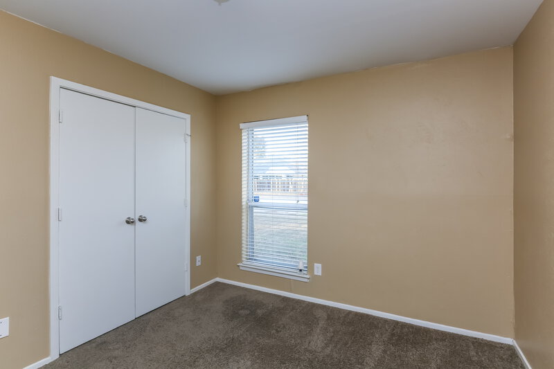 1,880/Mo, 6900 Chapman Dr North Richland Hills, TX 76182 Bedroom View 7
