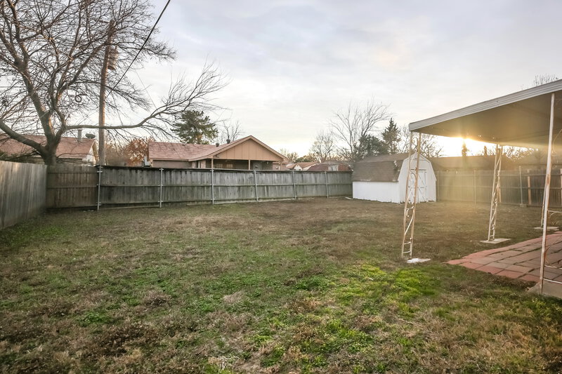1,880/Mo, 6900 Chapman Dr North Richland Hills, TX 76182 Exterior View