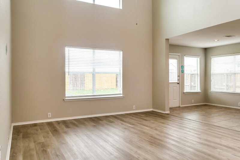2,240/Mo, 9001 Yosemite Trail Aubrey, TX 76227 Misc View