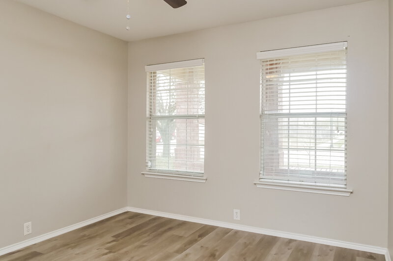 2,240/Mo, 9001 Yosemite Trail Aubrey, TX 76227 Misc View 9