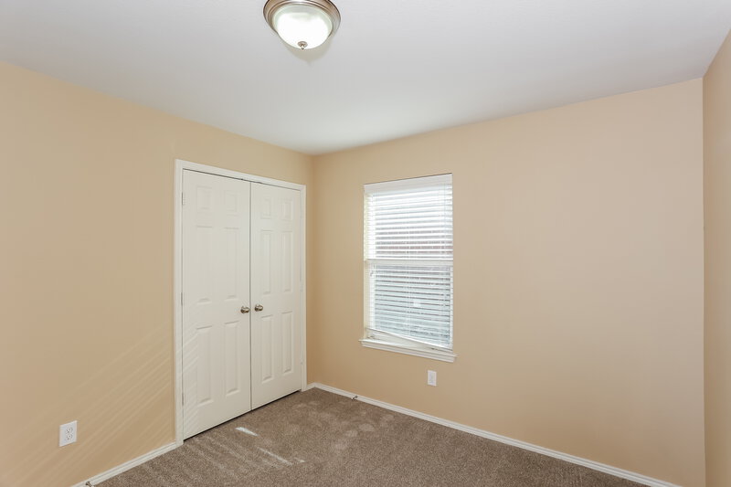 2,130/Mo, 12712 Northern Pine Dr Fort Worth, TX 76244 Bedroom View