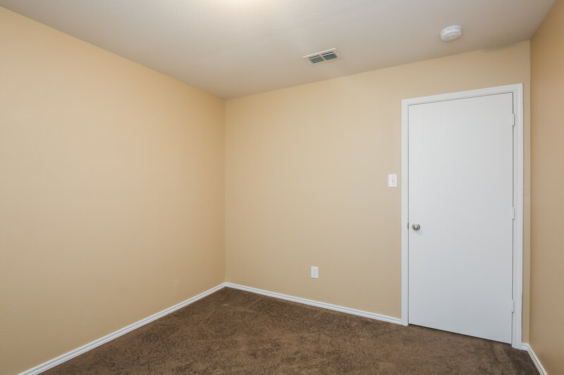 1,930/Mo, 1841 Shasta View Dr Justin, TX 76247 Bedroom View