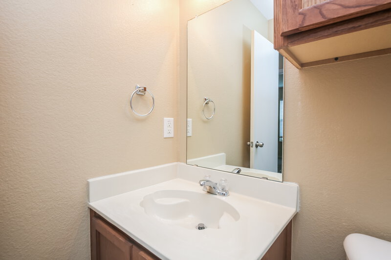 1,930/Mo, 1841 Shasta View Dr Justin, TX 76247 Powder Room View