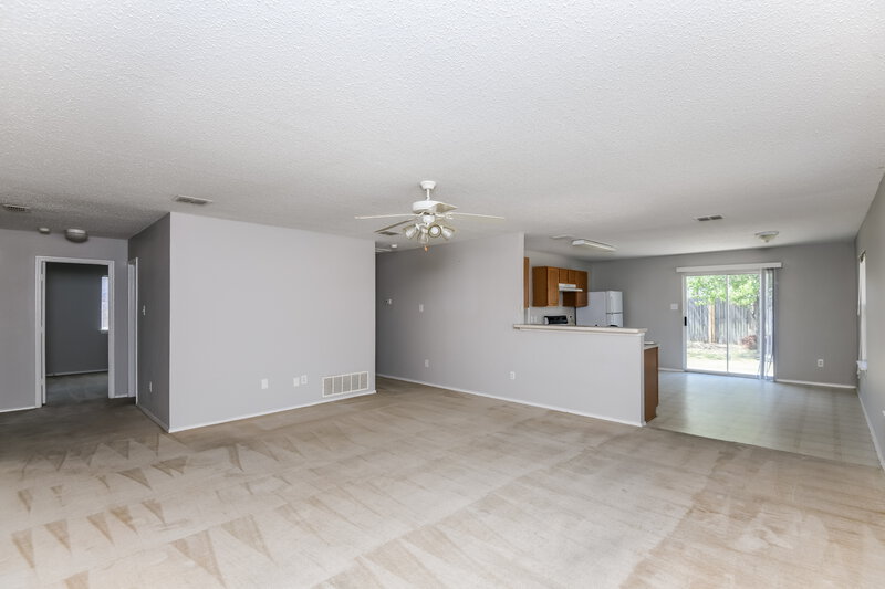 2,350/Mo, 215 Windmill Dr Justin, TX 76247 Living Room View 2