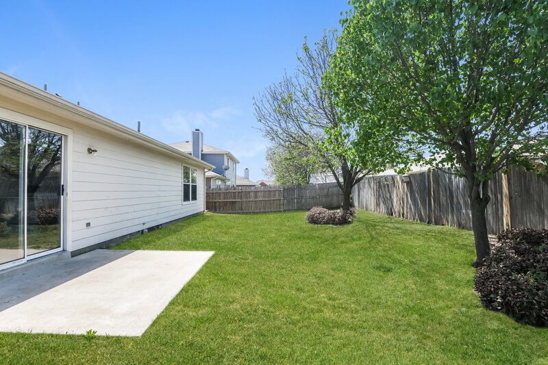 2,350/Mo, 215 Windmill Dr Justin, TX 76247 Rear View