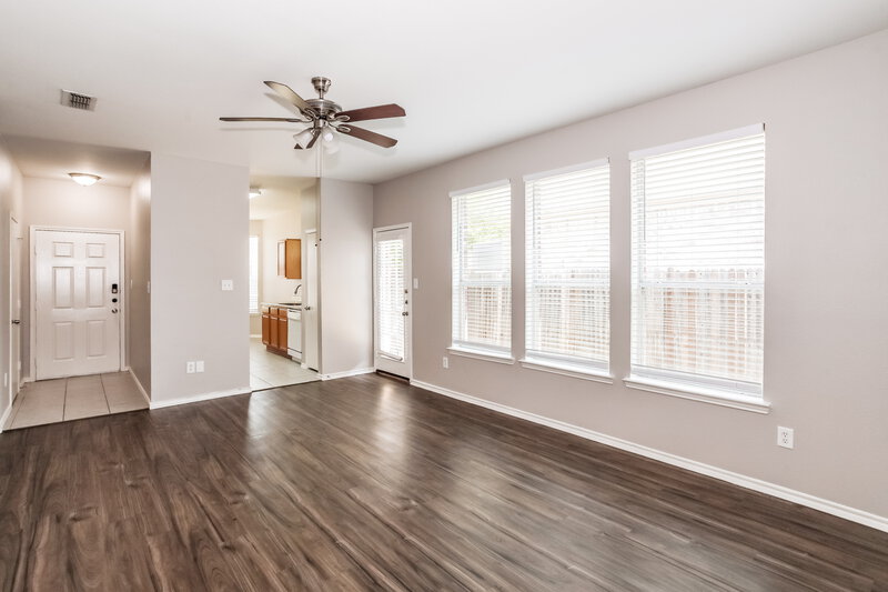 1,995/Mo, 13332 Dove Ranch Rd Roanoke, TX 76262 Living Room View 2