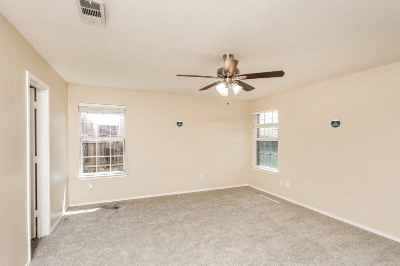 2,680/Mo, 603 Cozumel St Grand Prairie, TX 75051 Main Bedroom View 2
