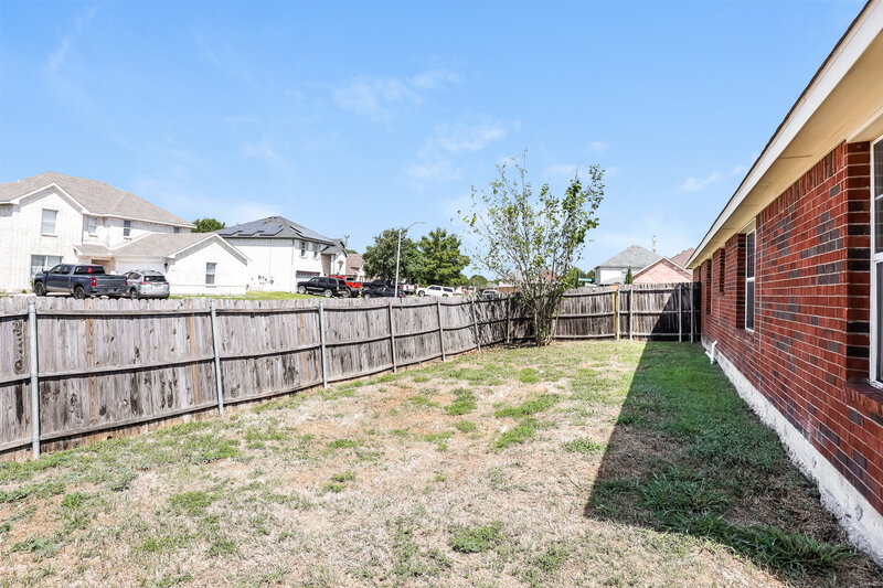 2,680/Mo, 603 Cozumel St Grand Prairie, TX 75051 Rear View