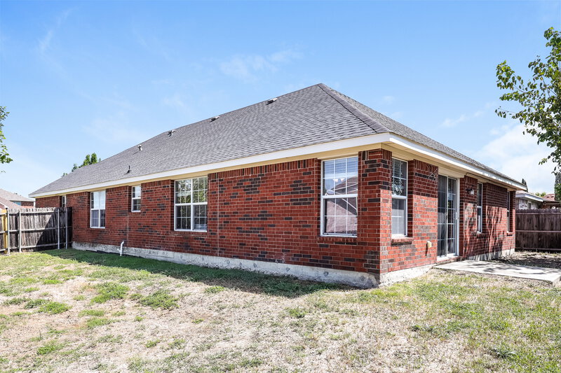 2,680/Mo, 603 Cozumel St Grand Prairie, TX 75051 Rear View 2