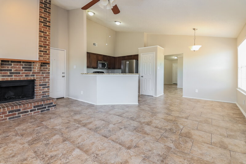 2,310/Mo, 4349 Presto Circle Grand Prairie, TX 75052 Living Room View