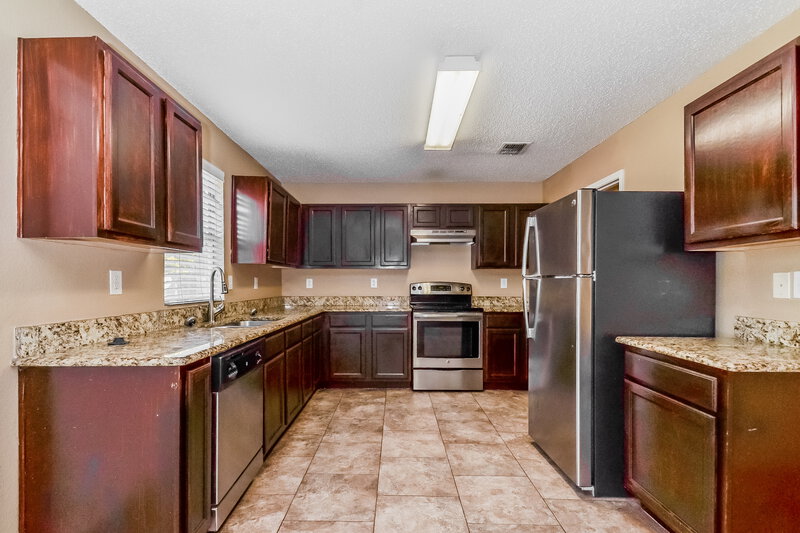 2,370/Mo, 728 Lovern St Cedar Hill, TX 75104 Kitchen View