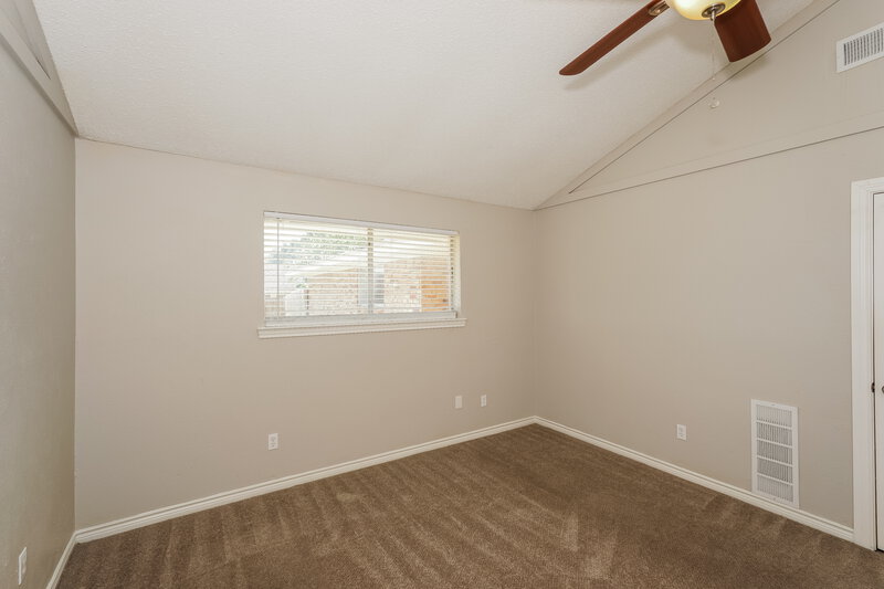 2,190/Mo, 1112 Townsend Ln DeSoto, TX 75115 Bedroom View