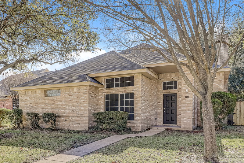 2,185/Mo, 722 Austin Dr DeSoto, TX 75115 Front View