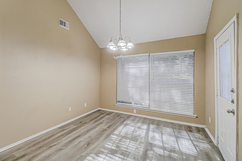 2,185/Mo, 722 Austin Dr DeSoto, TX 75115 Dining Room View