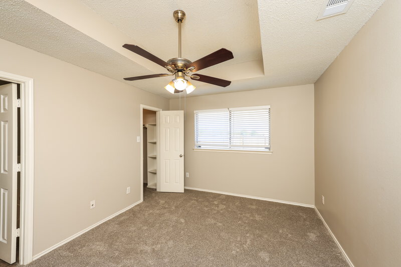 1,885/Mo, 1357 Meadow Creek Dr Lancaster, TX 75146 Main Bedroom View