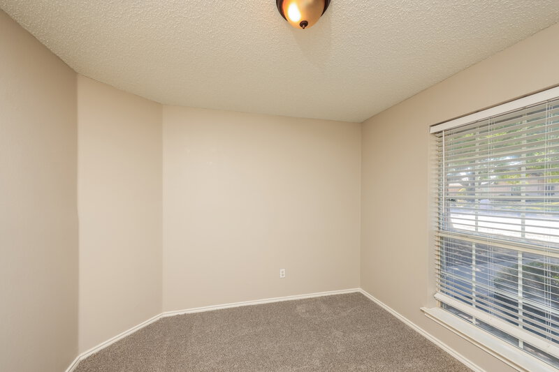 1,885/Mo, 1357 Meadow Creek Dr Lancaster, TX 75146 Bedroom View 2