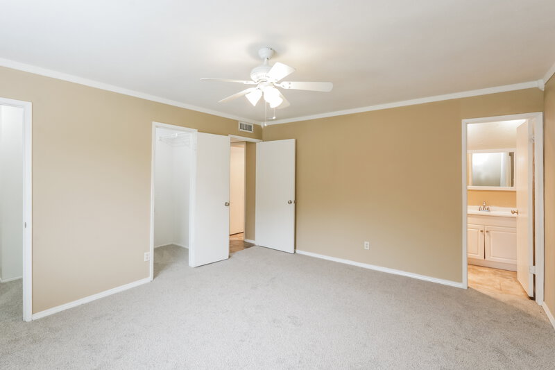 2,340/Mo, 3809 Hunters Trail Mesquite, TX 75150 Main Bedroom View