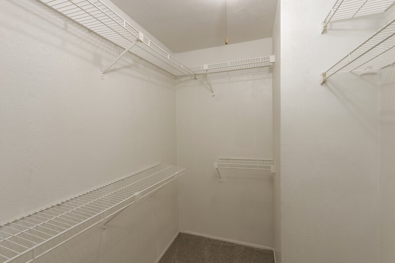 2,340/Mo, 3809 Hunters Trail Mesquite, TX 75150 Walk In Closet View