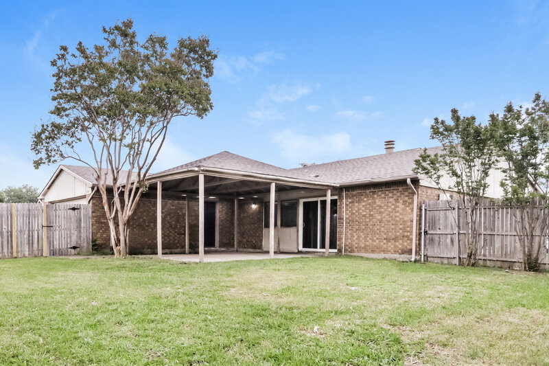 2,340/Mo, 3809 Hunters Trail Mesquite, TX 75150 Rear View