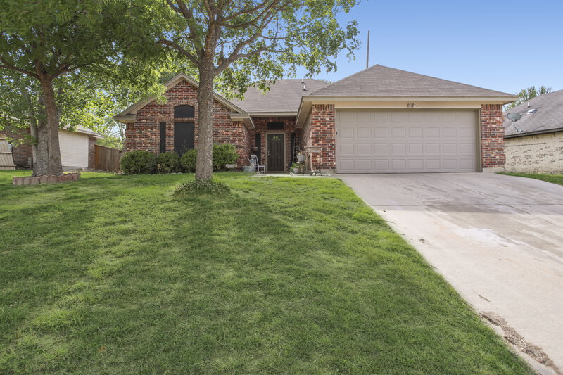 2,170/Mo, 112 Parkwood Ct Azle, TX 76020 External View