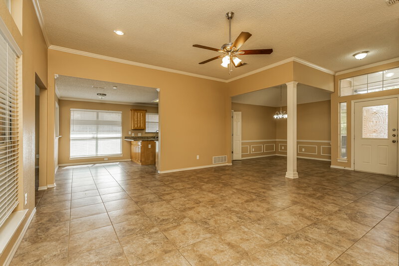 3,180/Mo, 4045 Brookway Dr Fort Worth, TX 76123 Living Room View 3