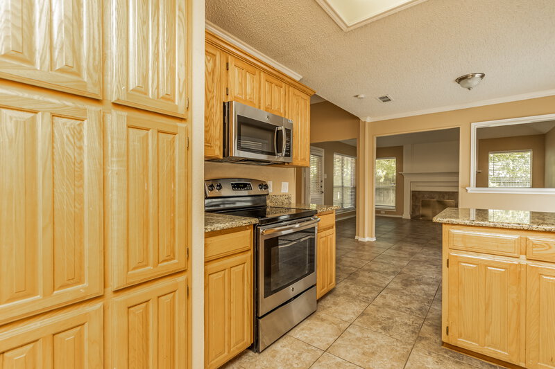 3,180/Mo, 4045 Brookway Dr Fort Worth, TX 76123 Kitchen View 3