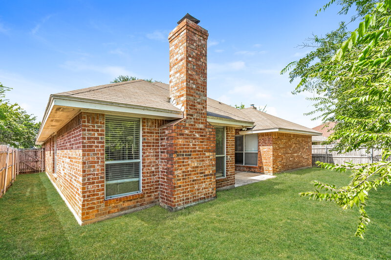3,180/Mo, 4045 Brookway Dr Fort Worth, TX 76123 Rear View