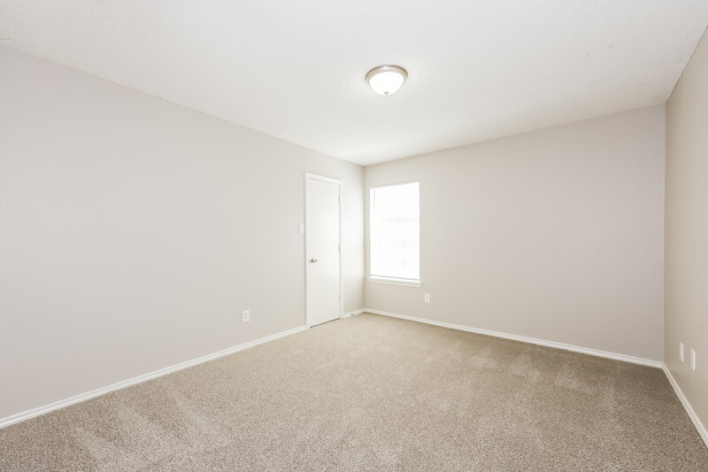 2,580/Mo, 6977 Avington Way Fort Worth, TX 76133 Bedroom View