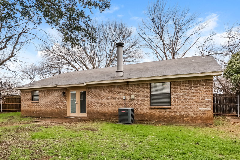 1,990/Mo, 1733 Wurzburg Dr Fort Worth, TX 76134 Misc View 11