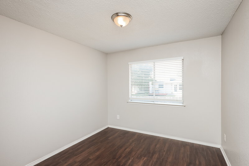 2,345/Mo, 5416 Kingsknowe Pkwy Fort Worth, TX 76135 Bedroom View