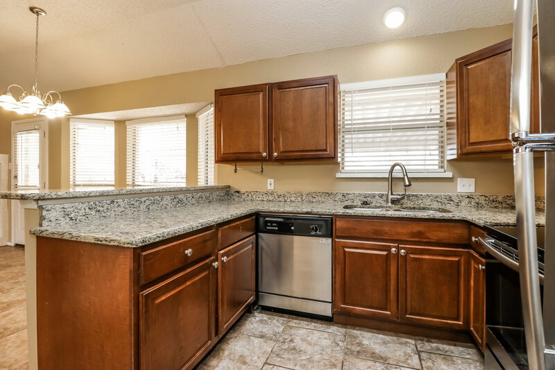 1,845/Mo, 4905 Dax Dr Fort Worth, TX 76135 Kitchen View 2