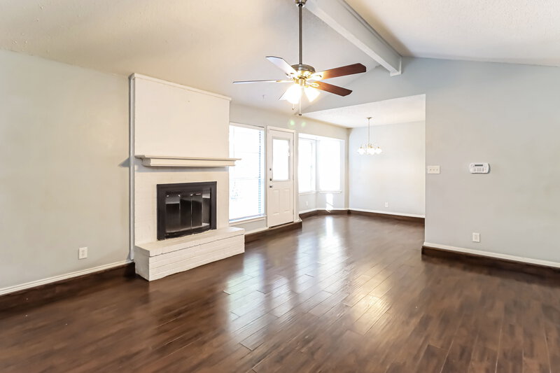 1,745/Mo, 2821 Lana Circle Fort Worth, TX 76140 Living Room View 2