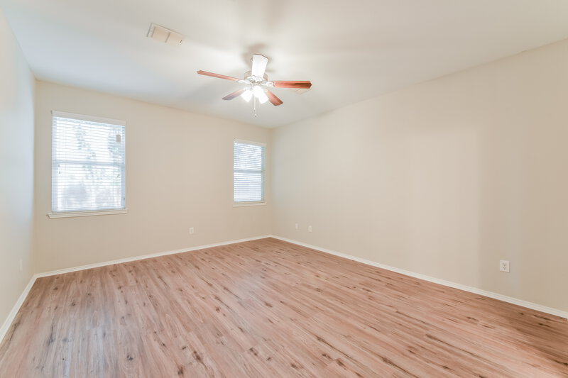 2,950/Mo, 9029 Saratoga Rd fort worth, TX 76244 Main Bedroom View 2