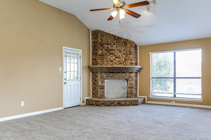 2,430/Mo, 6320 Woodstream Trail Fort Worth, TX 76133 Misc View 3