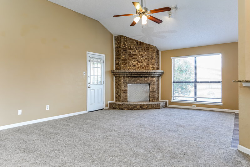 2,430/Mo, 6320 Woodstream Trail Fort Worth, TX 76133 Misc View 5