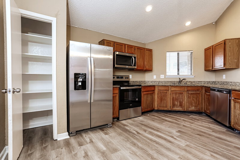 2,430/Mo, 6320 Woodstream Trail Fort Worth, TX 76133 Misc View 7
