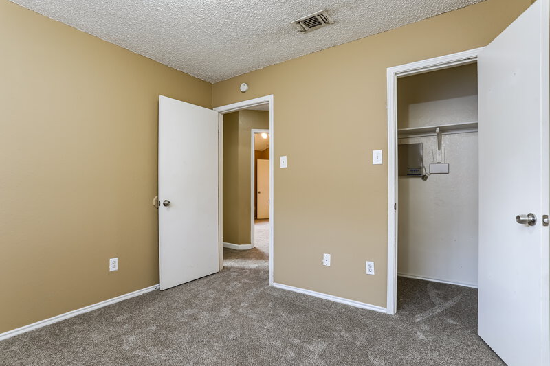 2,430/Mo, 6320 Woodstream Trail Fort Worth, TX 76133 Misc View 12