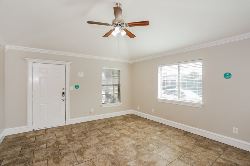 2,030/Mo, 5347 El Torro St Dallas, TX 75236 Living Room View