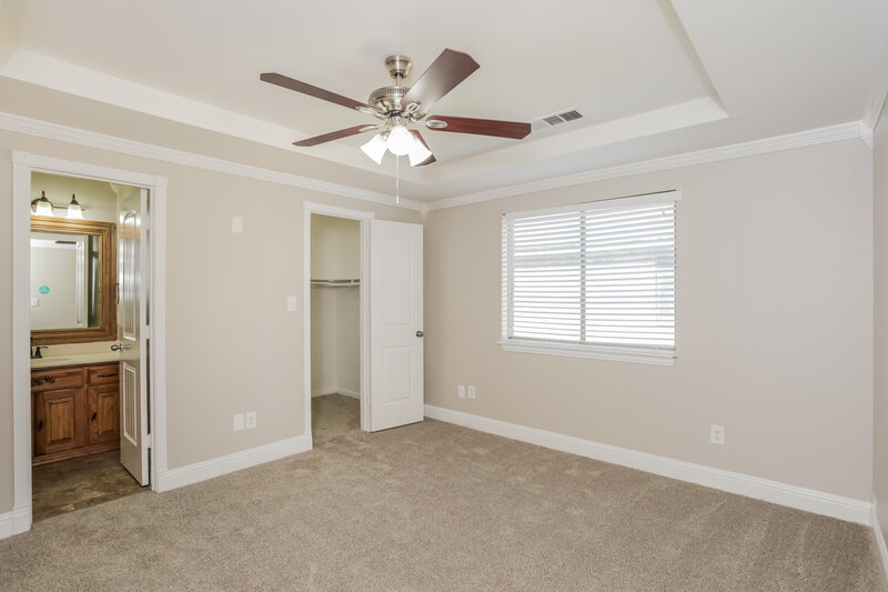 2,030/Mo, 5347 El Torro St Dallas, TX 75236 Main Bedroom View