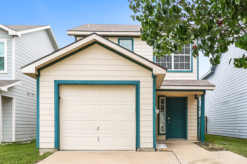 1,740/Mo, 10628 Wild Oak Dr Fort Worth, TX 76140 External View