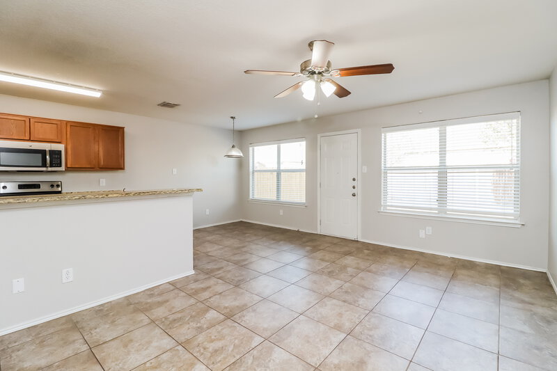 1,825/Mo, 10628 Wild Oak Dr Fort Worth, TX 76140 Misc View 4