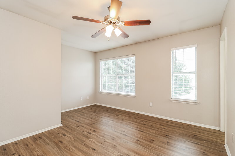 1,740/Mo, 10628 Wild Oak Dr Fort Worth, TX 76140 Main Bedroom View