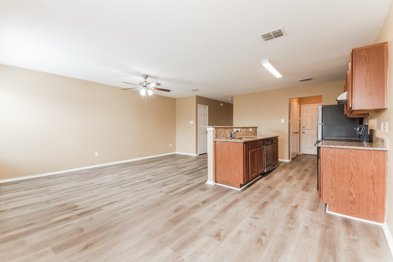 2,800/Mo, 10636 Many Oaks Dr Fort Worth, TX 76140 Dining Room View