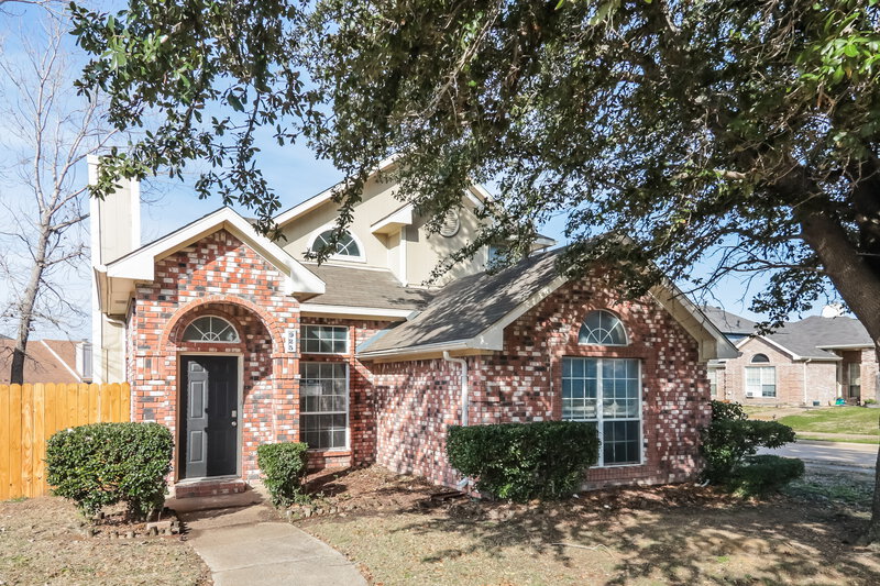 2,285/Mo, 925 Winchester Ln Mesquite, TX 75181 Front View