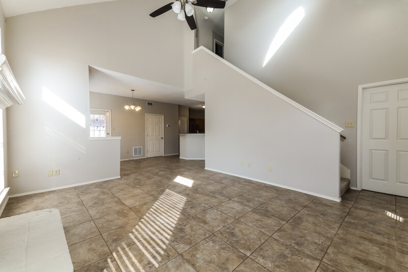 2,285/Mo, 925 Winchester Ln Mesquite, TX 75181 Living Room View