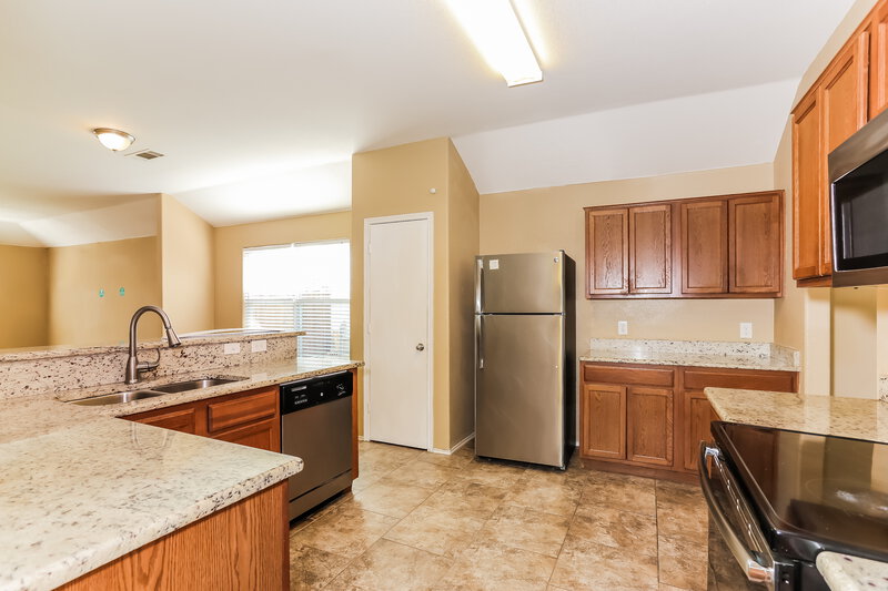 2,085/Mo, 144 Triumph Rd Dallas, TX 75241 Misc View 5