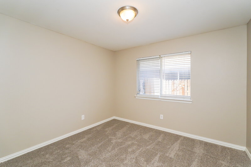 0/Mo, 1237 Camden Yard Dr Burleson, TX 76028 Bedroom View 3