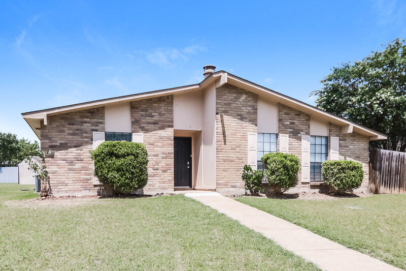 2,180/Mo, 515 Nora Ln DeSoto, TX 75115 Front View